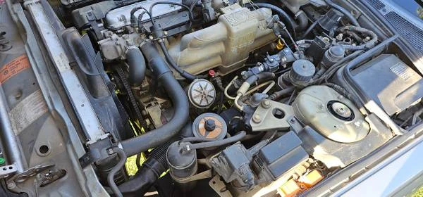 1988 BMW E32 7 Series - Image 8 of 11
