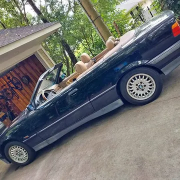 1995 BMW 325i Convertible