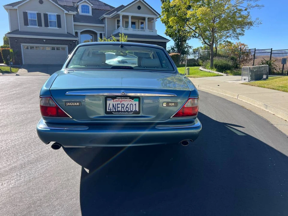 2000 Jaguar X308 XJ - Image 4 of 23
