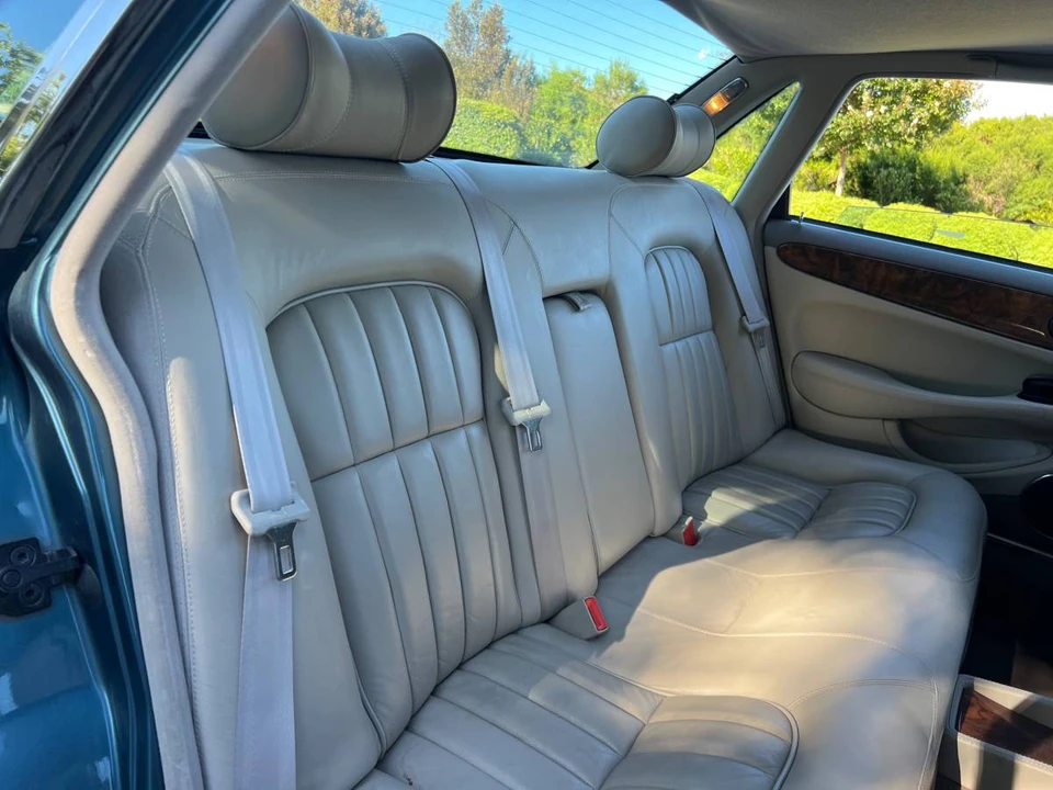 2000 Jaguar X308 XJ - Image 12 of 23