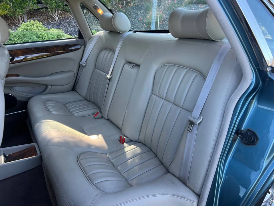 2000 Jaguar X308 XJ - Image 11 of 23