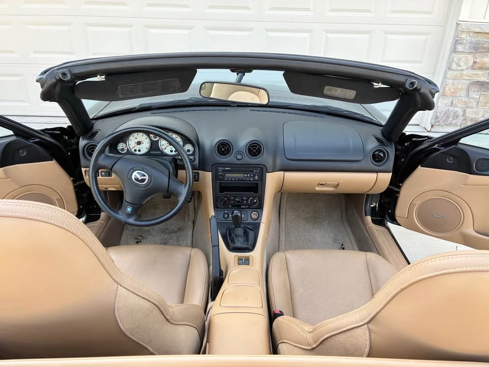 2001 Mazda NB MX-5 Miata - Image 9 of 10