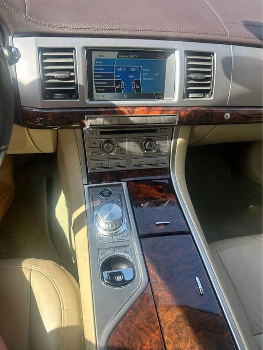 2011 Jaguar X250 XF - Image 3 of 7