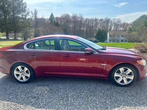 2011 Jaguar XF