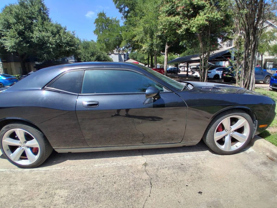 2008 Dodge Challenger 3rd Gen - Image 15 of 17