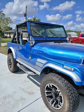 Jeep CJ-7
