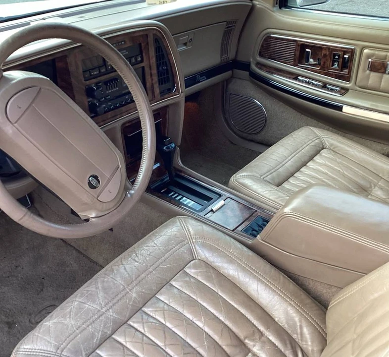 1992 Buick Riviera 4th-7th Gen - Image 6 of 18