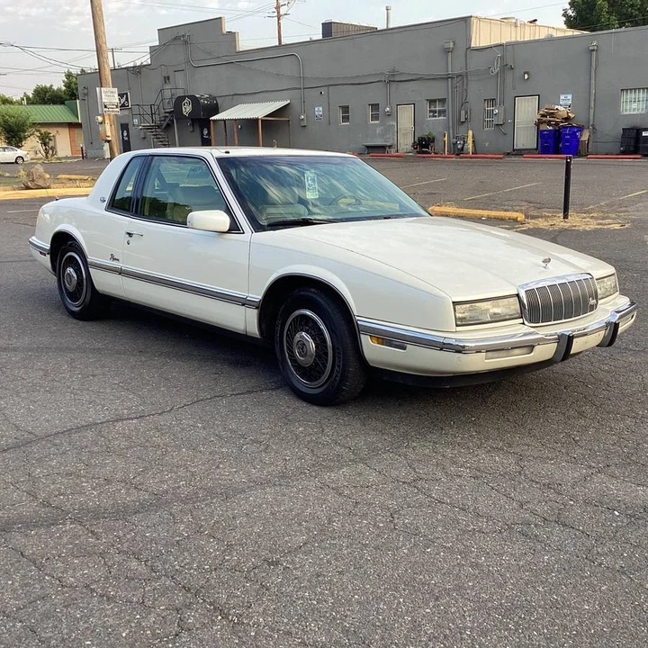 1992 Buick Riviera 4th-7th Gen - Image 4 of 18