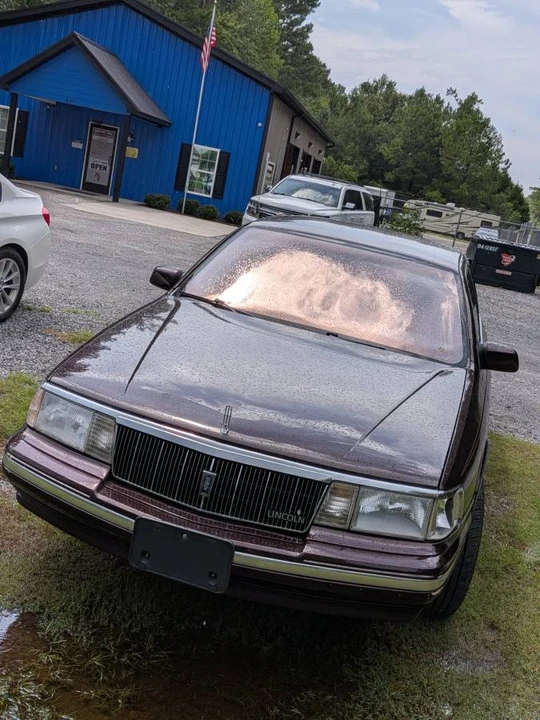 1988 Lincoln Continental 8th Gen - Image 3 of 8