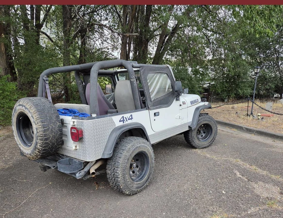 1992 Jeep YJ Wrangler - Image 3 of 11