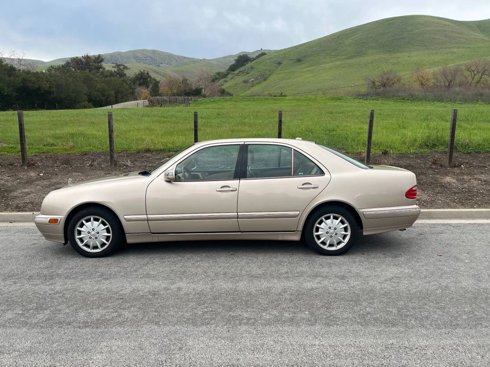 2000 Mercedes-Benz W210 E-Class - Image 11 of 11