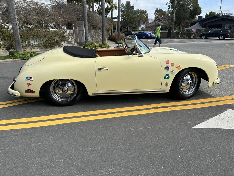 Porsche Speedster - Image 9 of 31