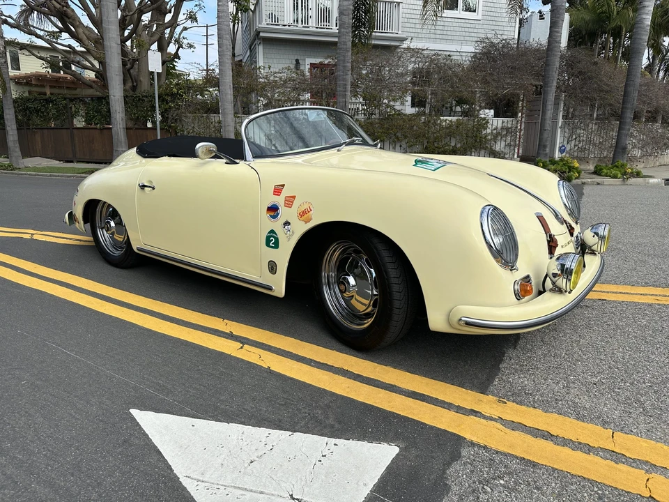Porsche Speedster - Image 13 of 31