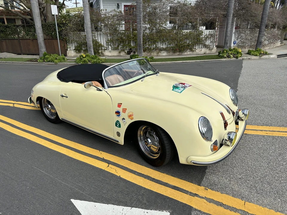 Porsche Speedster - Image 12 of 31