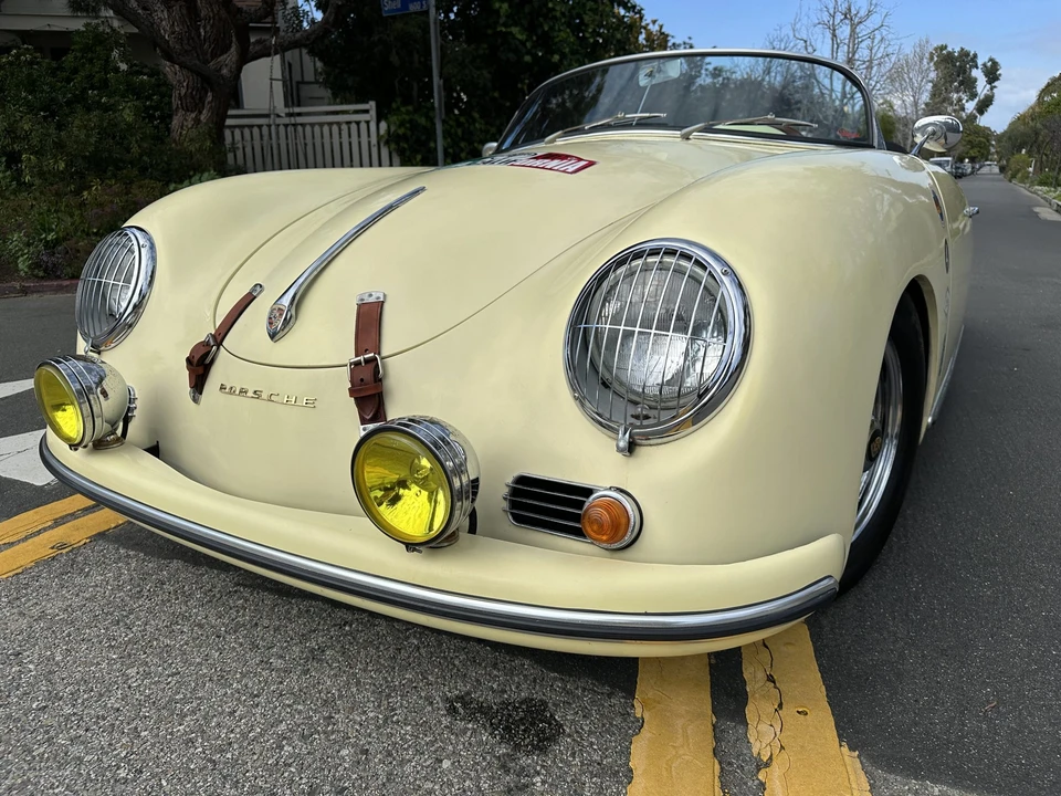 Porsche Speedster - Image 20 of 31