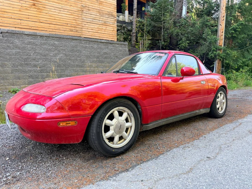 1990 Mazda NA MX-5 Miata - Image 5 of 7