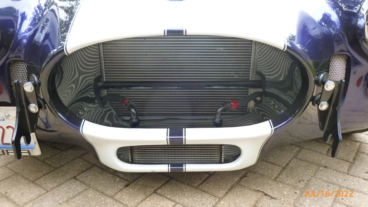 Shelby Cobra Replica - Image 11 of 31