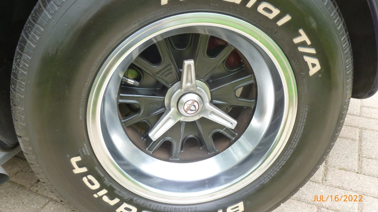 Shelby Cobra Replica - Image 13 of 31