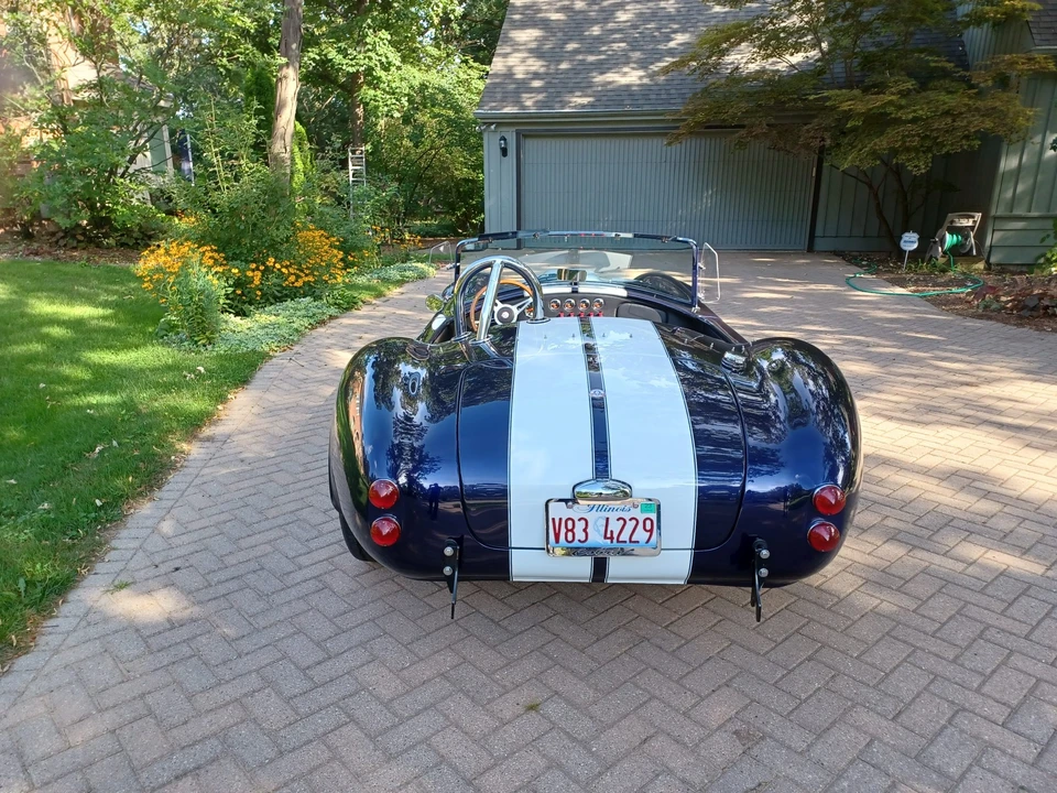 Shelby Cobra Replica - Image 7 of 31