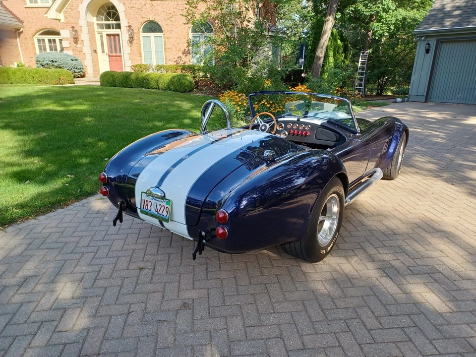 Shelby Cobra Replica - Image 6 of 31