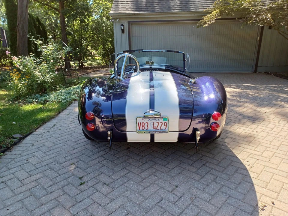 Shelby Cobra Replica - Image 8 of 31
