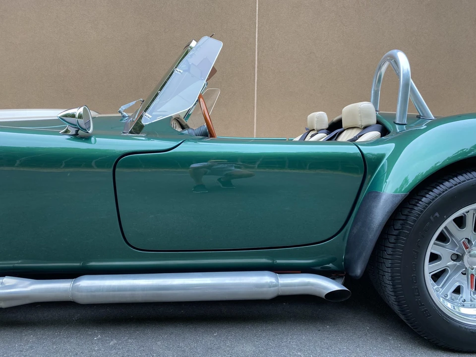 Shelby Cobra Replica - Image 16 of 31