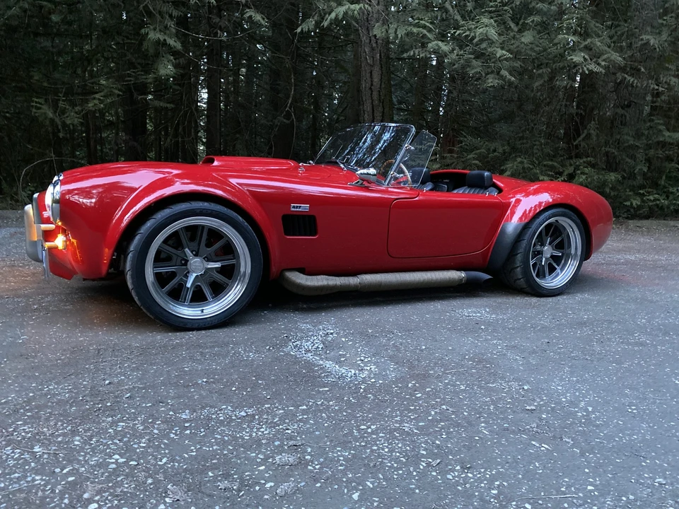 Shelby Cobra Replica - Image 24 of 31