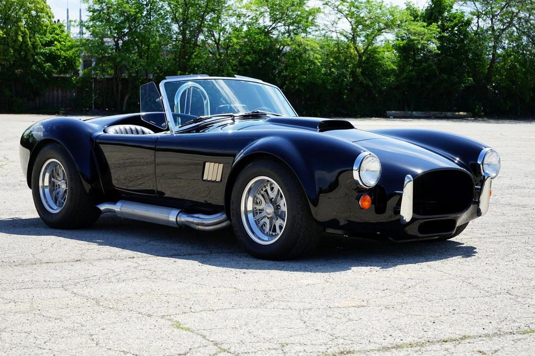 Shelby Cobra Replica - Image 24 of 31