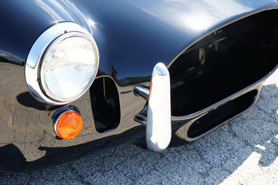 Shelby Cobra Replica - Image 30 of 31