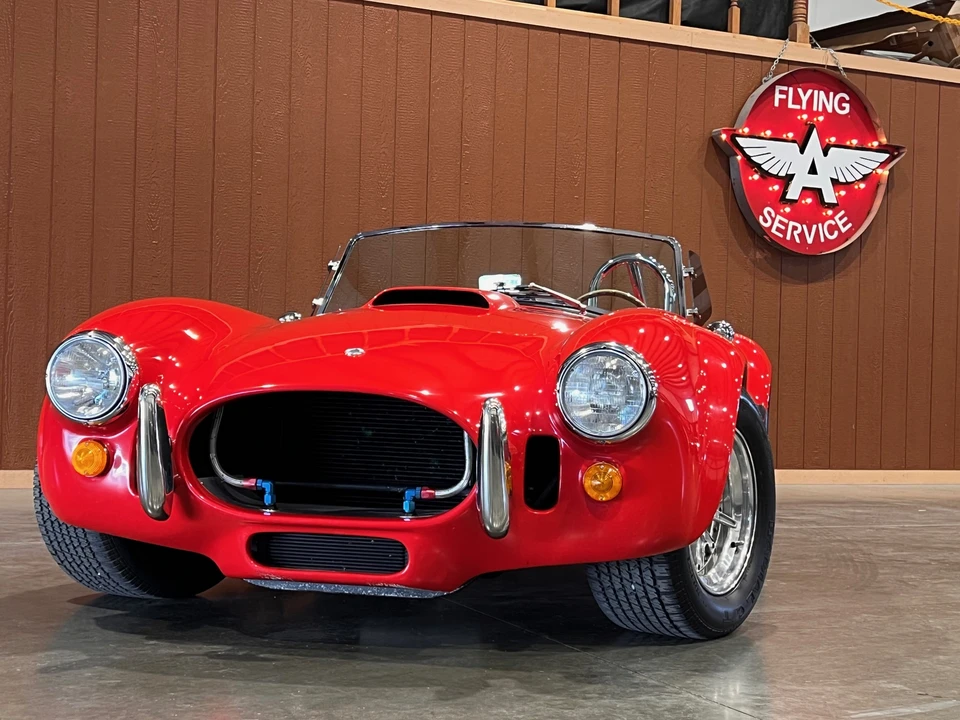 Shelby Cobra Replica - Image 3 of 31