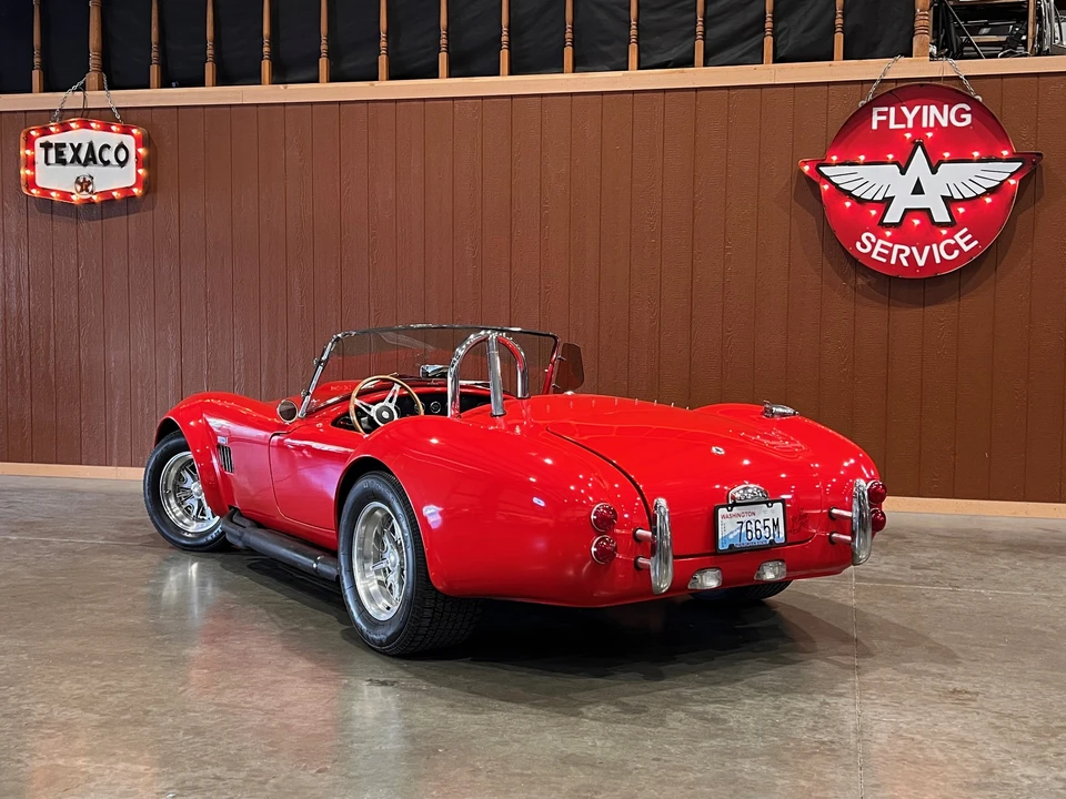 Shelby Cobra Replica - Image 10 of 31