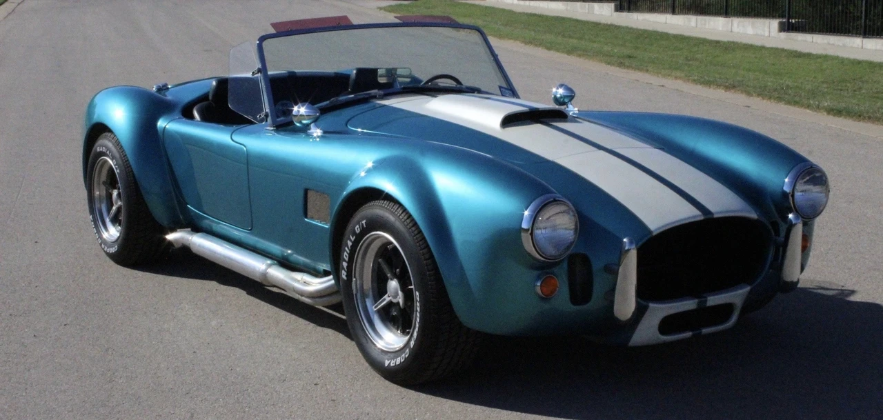 Shelby Cobra Replica - Image 13 of 31