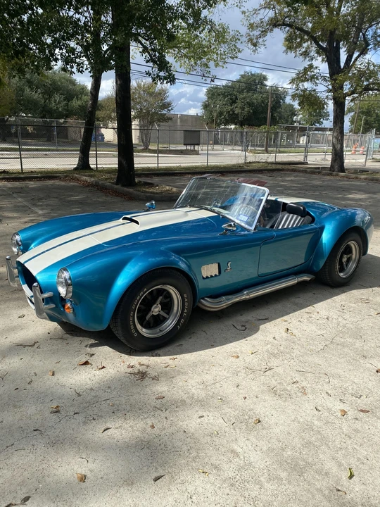 Shelby Cobra Replica - Image 6 of 31