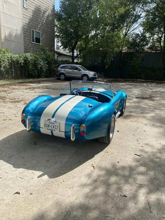 Shelby Cobra Replica - Image 13 of 31