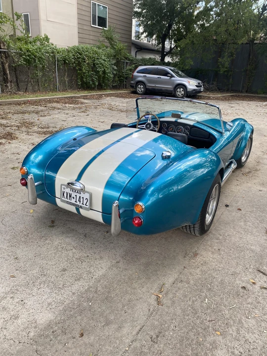 Shelby Cobra Replica - Image 14 of 31