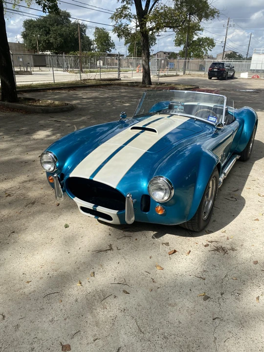 Shelby Cobra Replica - Image 4 of 31