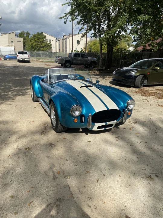 Shelby Cobra Replica - Image 2 of 31