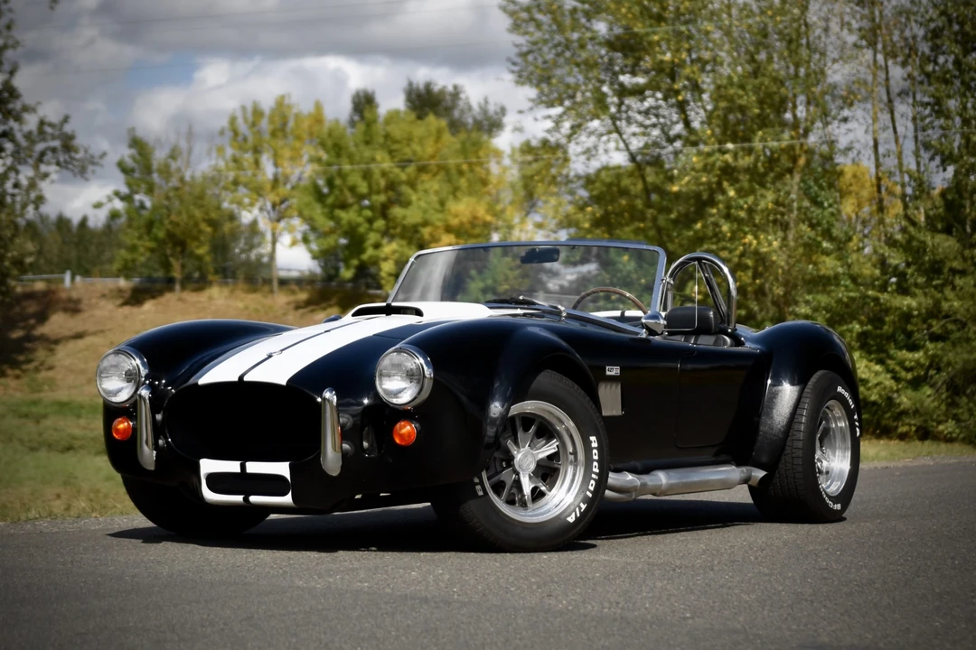 Shelby Cobra Replica - Image 13 of 31