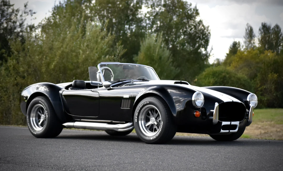 Shelby Cobra Replica - Image 18 of 31