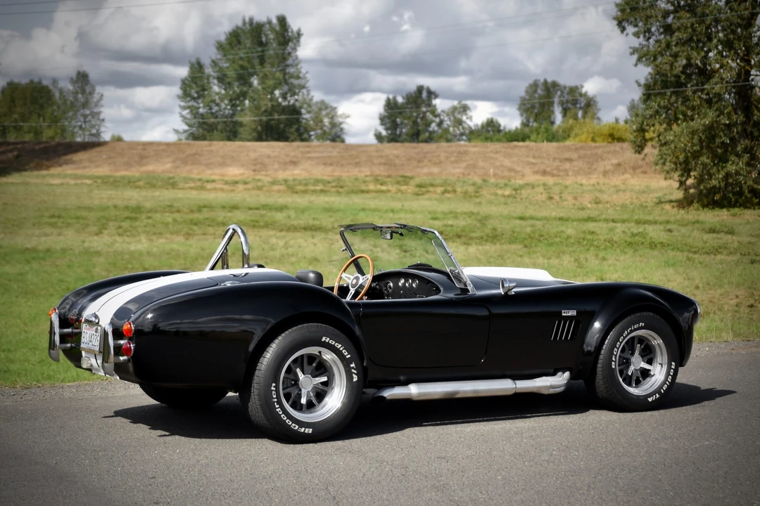 Shelby Cobra Replica - Image 26 of 31