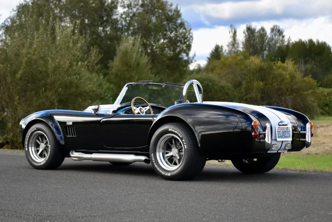Shelby Cobra Replica - Image 31 of 31