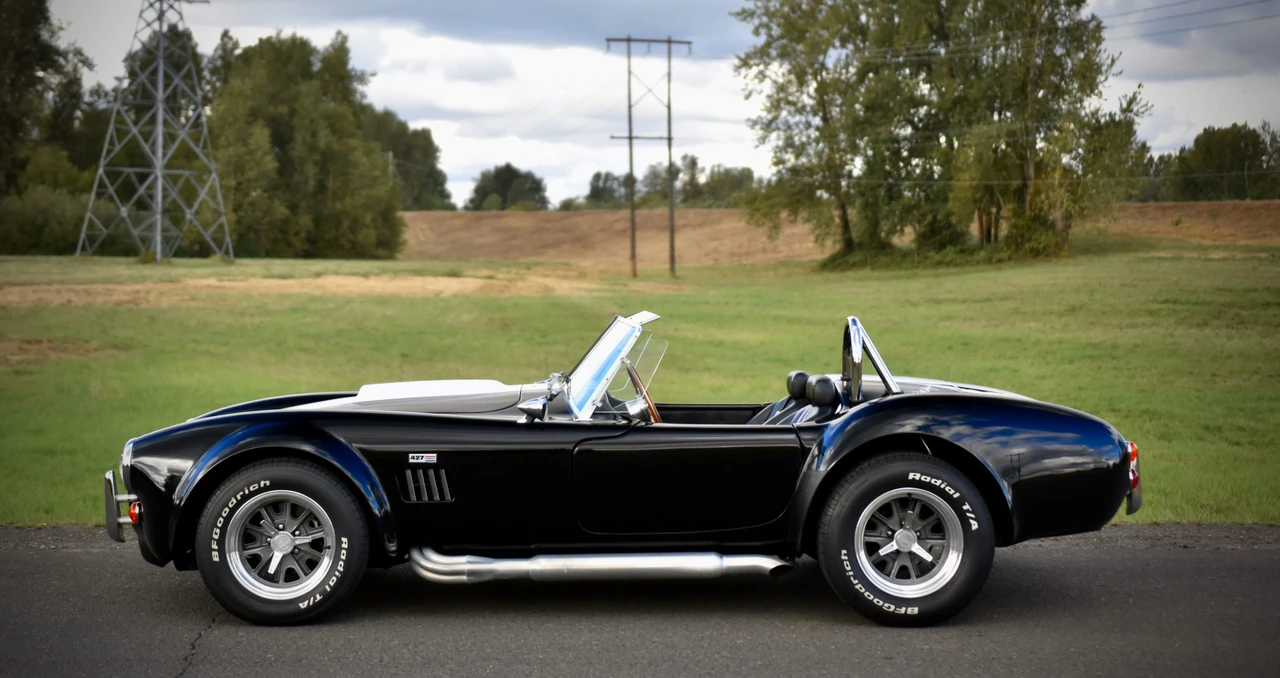 Shelby Cobra Replica - Image 3 of 31