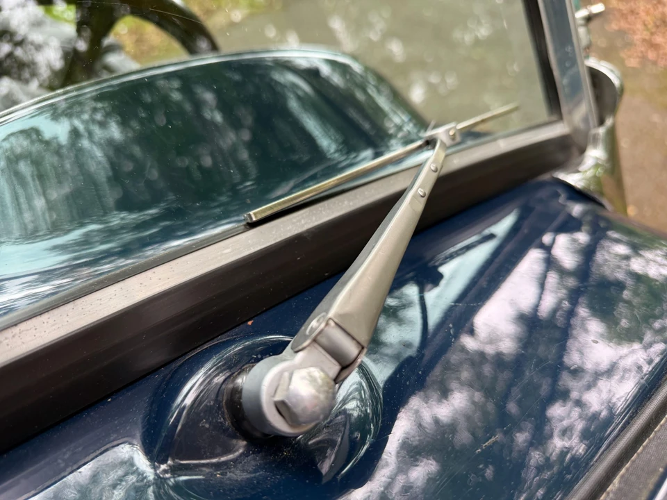 Jaguar Replica - Image 16 of 31