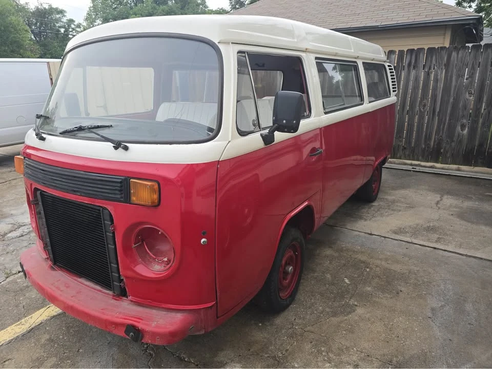 Volkswagen Type 2 - Image 3 of 6