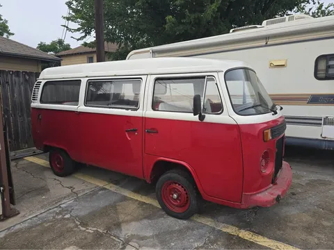 Volkswagen Bus Project Van