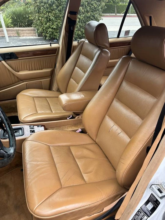 1992 Mercedes-Benz W124 E-Class - Image 2 of 4