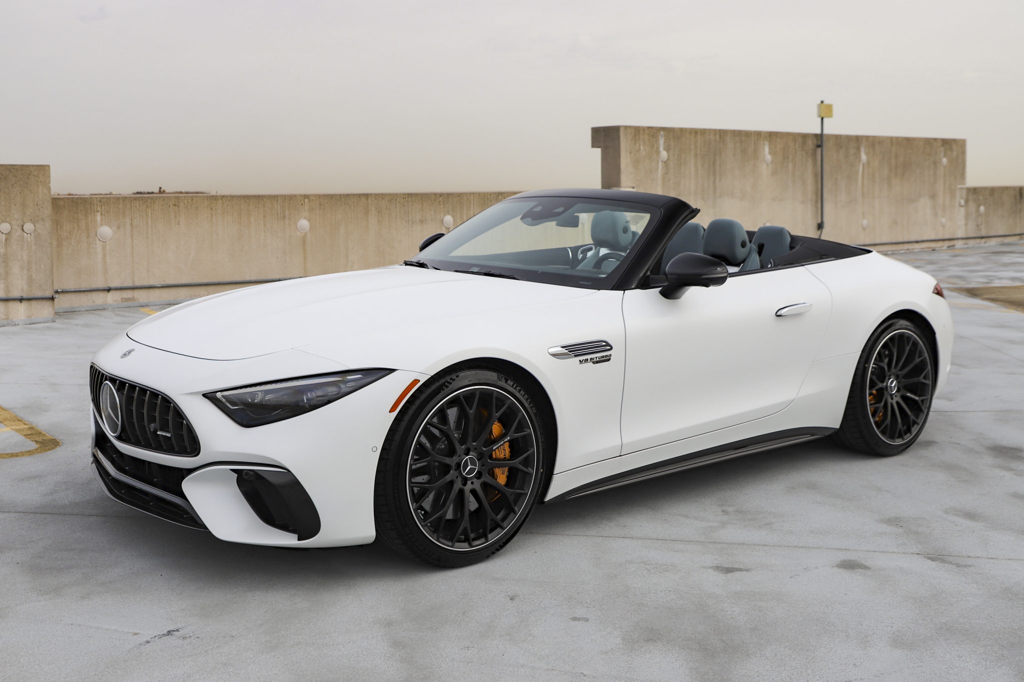 2022 Mercedes-AMG SL63