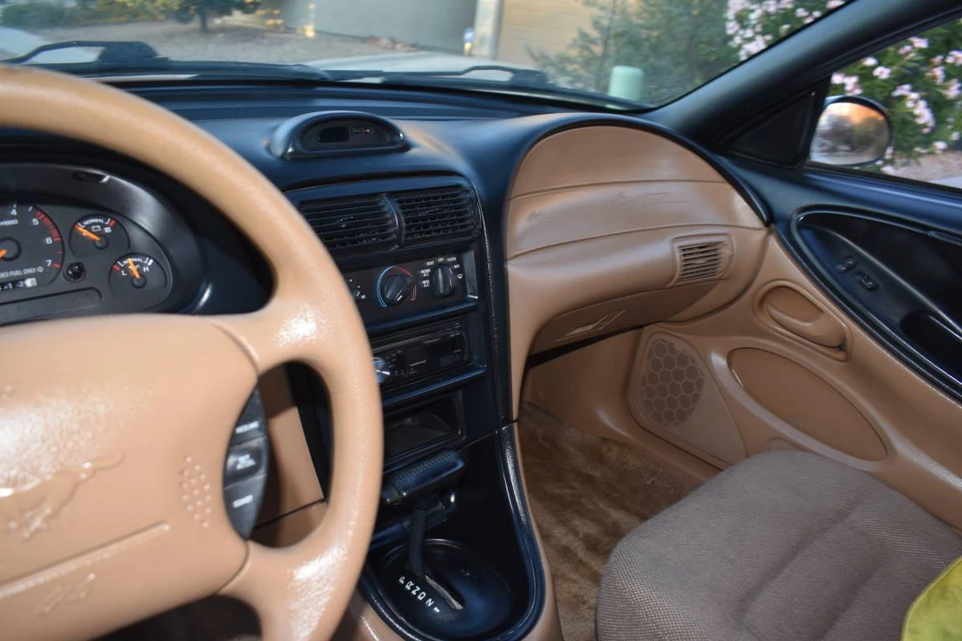 1996 Ford SN95 Mustang - Image 9 of 17