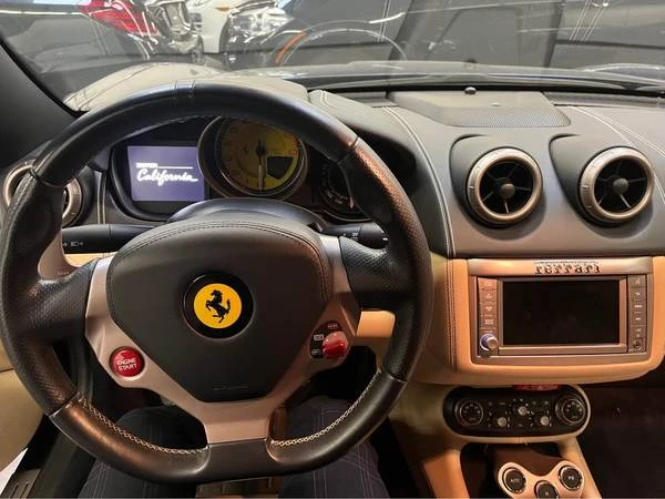 2014 Ferrari California - Image 15 of 19
