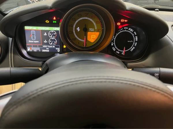 2014 Ferrari California - Image 18 of 19